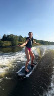 Olga Buzova feet photo thumbnail