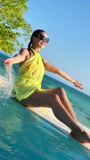 Olga Buzova feet photo thumbnail