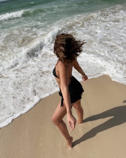 Olga Buzova feet photo thumbnail