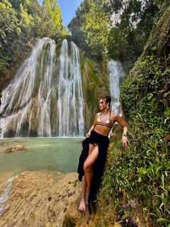 Olga Buzova feet photo thumbnail