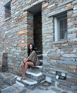 Olga Farmaki feet photo 3