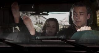 Olga Fonda feet photo thumbnail