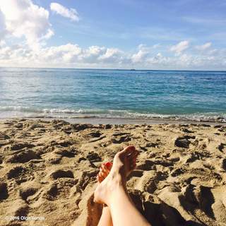 Olga Fonda feet photo thumbnail