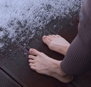 Olga Frycz feet photo 6