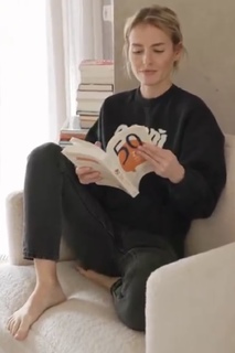 Olga Frycz feet photo 4