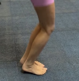 Olga Frycz feet photo 8