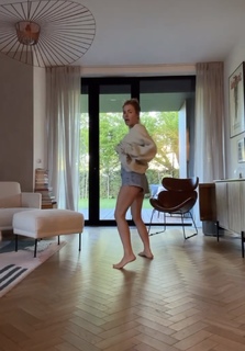 Olga Frycz feet photo 17