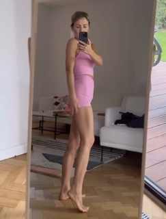 Olga Frycz feet photo 13