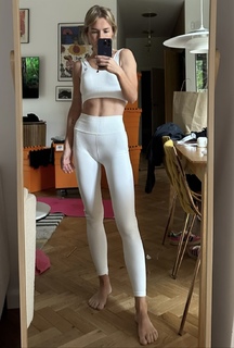 Olga Frycz feet photo 2
