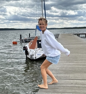 Olga Frycz feet photo 11