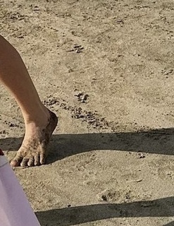 Olga Frycz feet photo 7