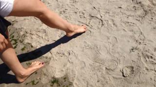 Olga Kalicka feet photo thumbnail