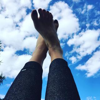 Olga Kalicka feet photo thumbnail