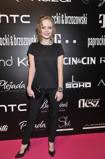 Olga Kalicka feet photo thumbnail