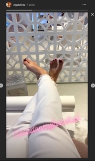 Olga Kalicka feet photo thumbnail