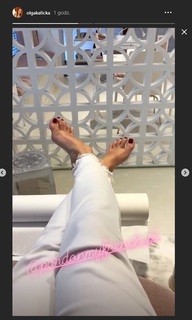 Olga Kalicka feet photo thumbnail