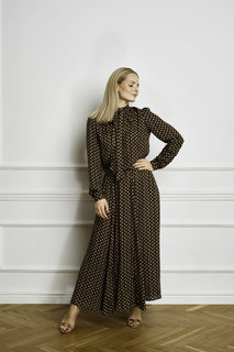 Olga Kalicka feet photo thumbnail