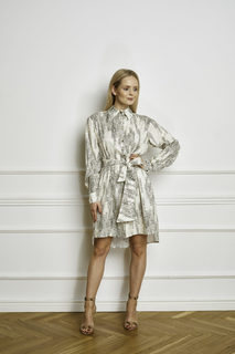 Olga Kalicka feet photo thumbnail