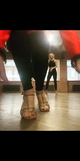 Olga Kalicka feet photo thumbnail