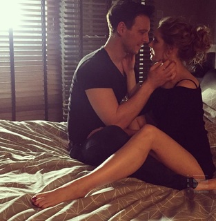 Olga Kalicka feet photo thumbnail