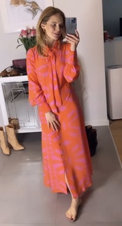 Olga Kalicka feet photo thumbnail