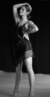 Olga Kalicka feet photo thumbnail