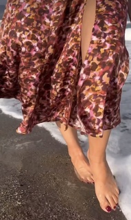 Olga Kalicka feet photo thumbnail