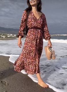 Olga Kalicka feet photo thumbnail