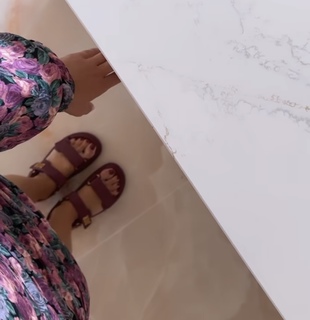 Olga Kalicka feet photo thumbnail