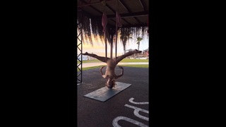 Olga Kalicka feet photo thumbnail