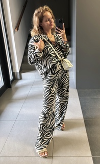 Olga Kalicka feet photo thumbnail