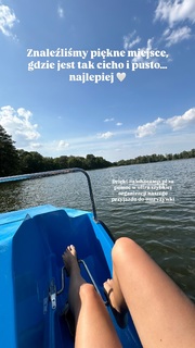 Olga Kalicka feet photo thumbnail