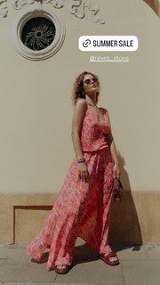 Olga Kalicka feet photo thumbnail