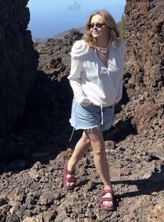 Olga Kalicka feet photo thumbnail