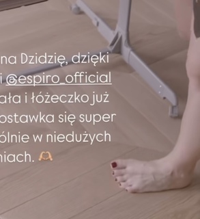 Olga Kalicka feet photo thumbnail