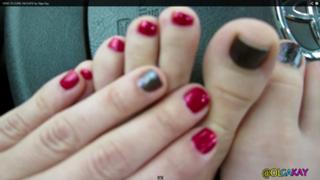 Olga Kay feet photo thumbnail