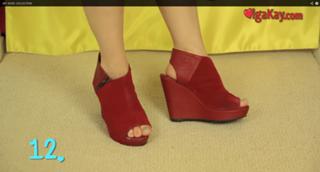 Olga Kay feet photo thumbnail