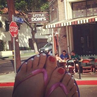 Olga Kay feet photo thumbnail