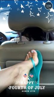 Olga Kay feet photo thumbnail