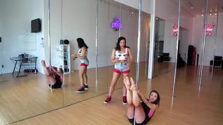 Olga Kay feet photo thumbnail