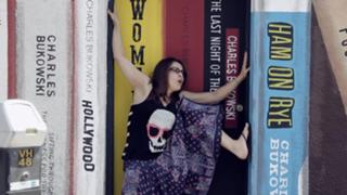 Olga Kay feet photo thumbnail