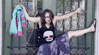 Olga Kay feet photo thumbnail