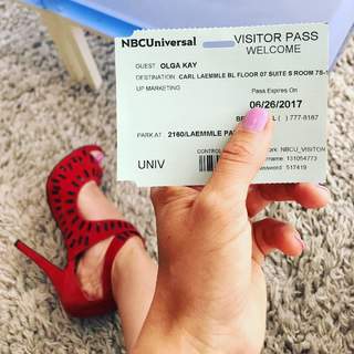 Olga Kay feet photo thumbnail