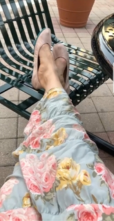 Olga Kay feet photo thumbnail