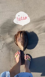 Olga Kay feet photo thumbnail