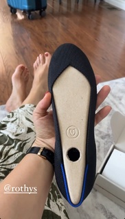 Olga Kay feet photo thumbnail
