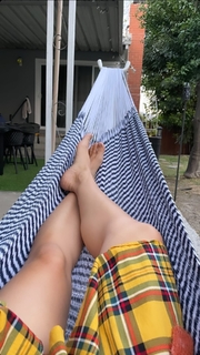 Olga Kay feet photo thumbnail