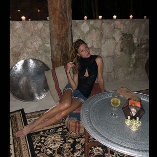 Olga Kent feet photo 15