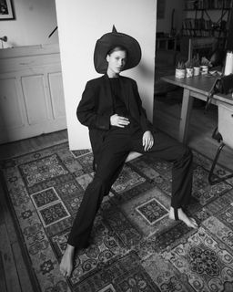 Olga Kent feet photo 7