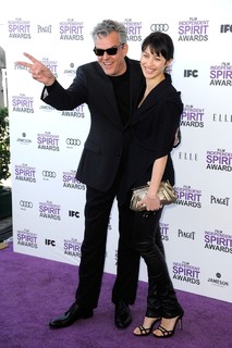 Olga Kurylenko feet photo thumbnail